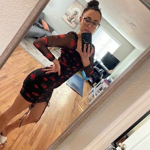 Perfect Little Black MiniDress w/ Red Roses
